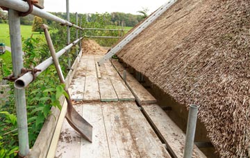 advantages of East Howdon thatch roofing